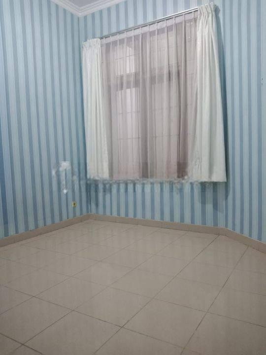 Termurah Rumah Bangunan 2 lantai Kamar Besar Dekat Ecopark Tebet
