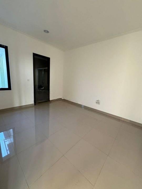 Dijual Rumah 2 Lantai Pik 2 Uk 10x20 Brand New Cluster Super Bagus Termurah