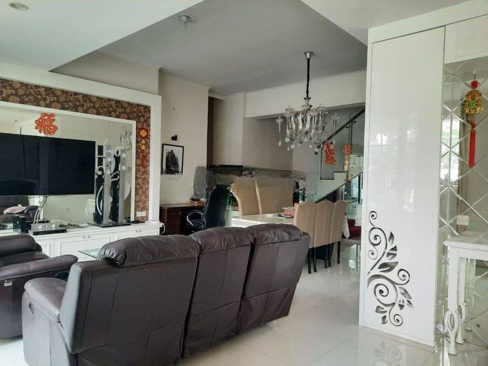 Dijual 35. Garden Mansion Waterplace 4 Kamar Tower D