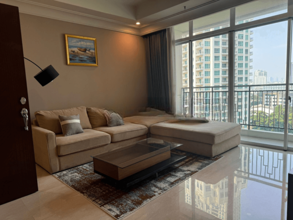 Pakubuwono View 2BR Fully Furnished Pool View Dhanti