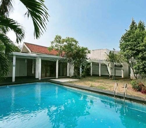 Rumah di Kemang, Bagus Siap Huni 32 Rumah di Kemang, Bagus Siap Huni Rumah di Kemang