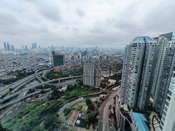 Apartement Condominium Taman Anggrek 3 BR Furnished