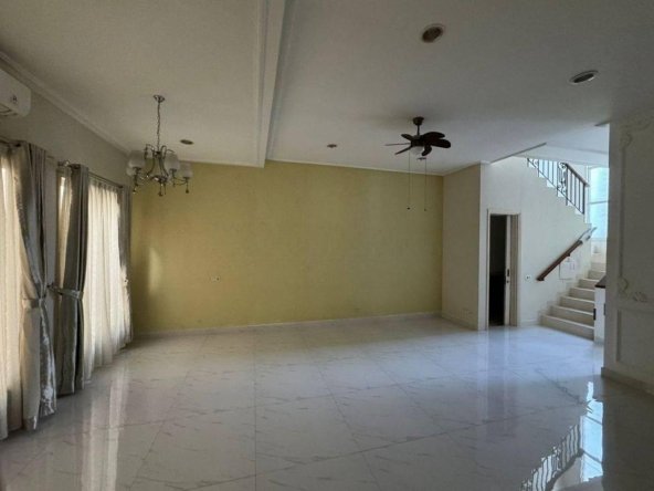 Rumah Pondok Hijau Golf Phg