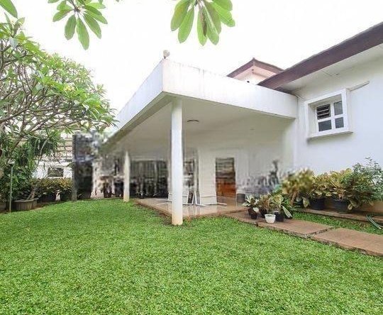 MURAH! Rumah 2 Lantai di Kemang Utara. Harga dibawah NJOP