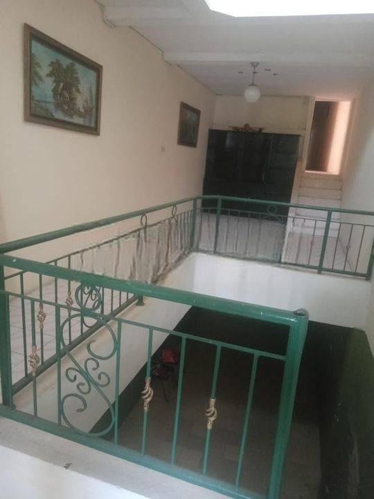 Rumah Potensi Kost 3 Lantai Kebon Baru Tebet