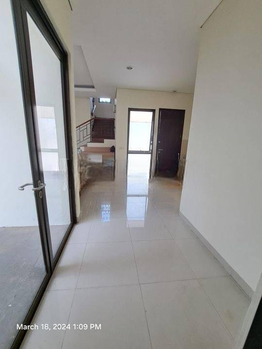 Rumah Siap Huni di Mayfield Greenwich Bsd City