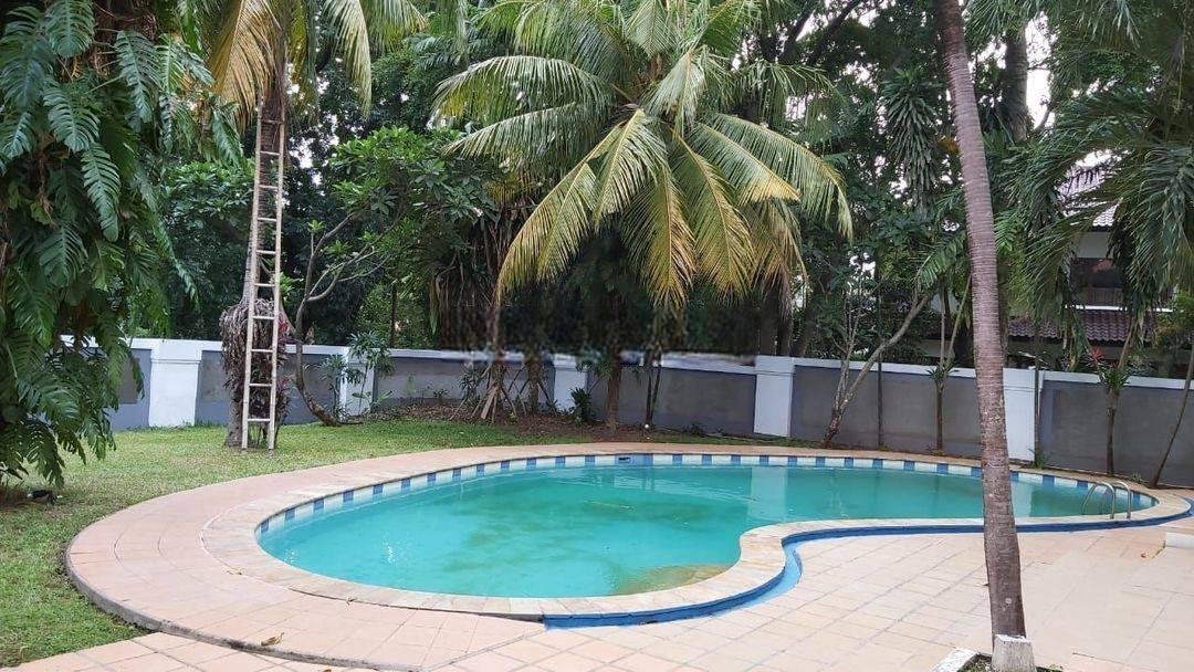 Disewa Rumah di Pondok indah 2 Lantai bisa untuk kantor