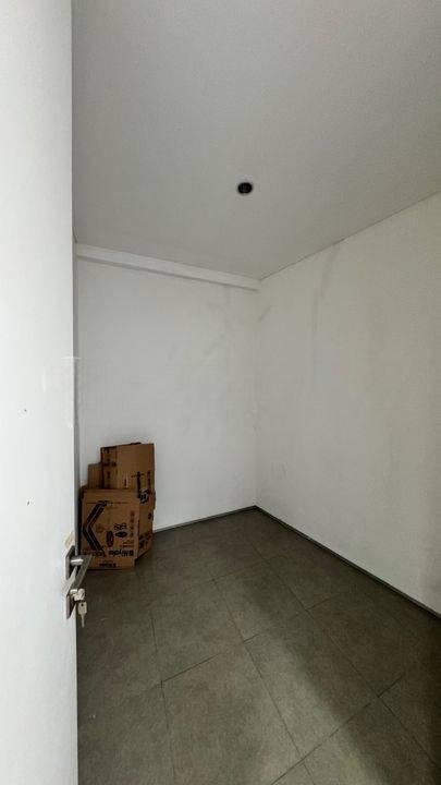 Disewakan Rumah Cluster Mewah Kemang LB 703 m2+Swimming Pool