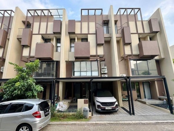 Tabebuya Impresahaus Rumah Full Furnish di Bsd Siap Huni Bisa Kpr