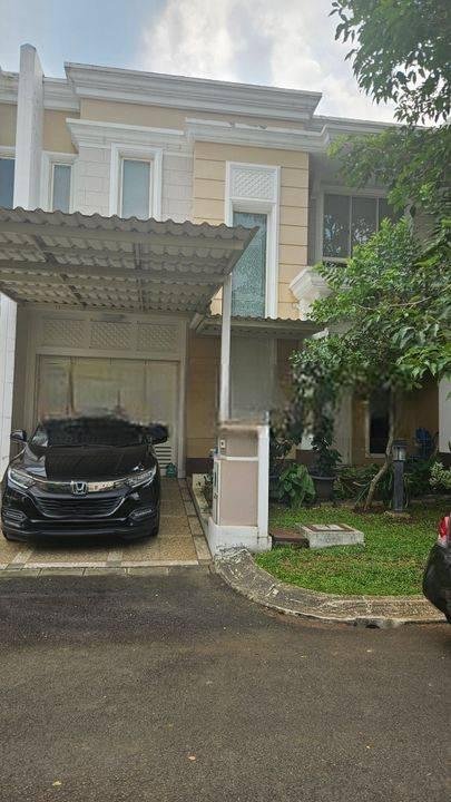 MURAH! Rumah di Cluster Flamingo lebar 9 the springs