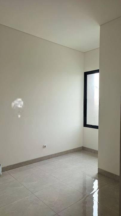 Rumah Grand Freja BSD 4 kamar tidur