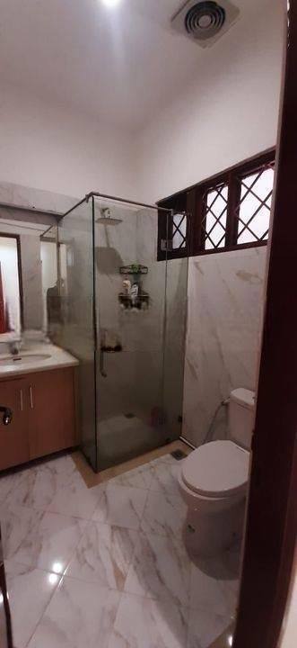 Disewa Rumah Mewah Dan Luas Di Kemang Utara