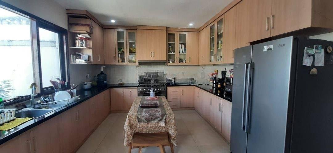 Disewa Rumah Mewah Dan Luas Di Kemang Utara
