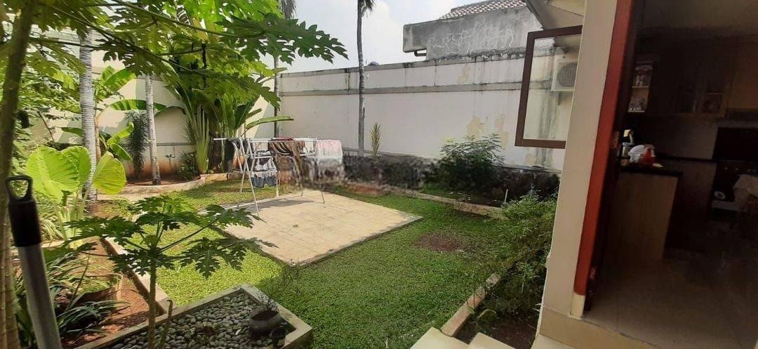 Disewa Rumah Mewah Dan Luas Di Kemang Utara