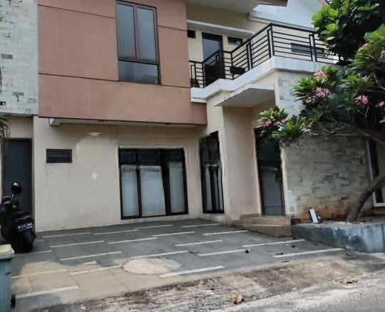 Di sewa rumah kantor lokasi Pejaten barat 2 Di sewa rumah kantor lokasi Pejaten barat Di sewa rumah kantor lokasi Pejaten barat