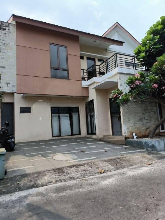 Di sewa rumah kantor lokasi Pejaten barat