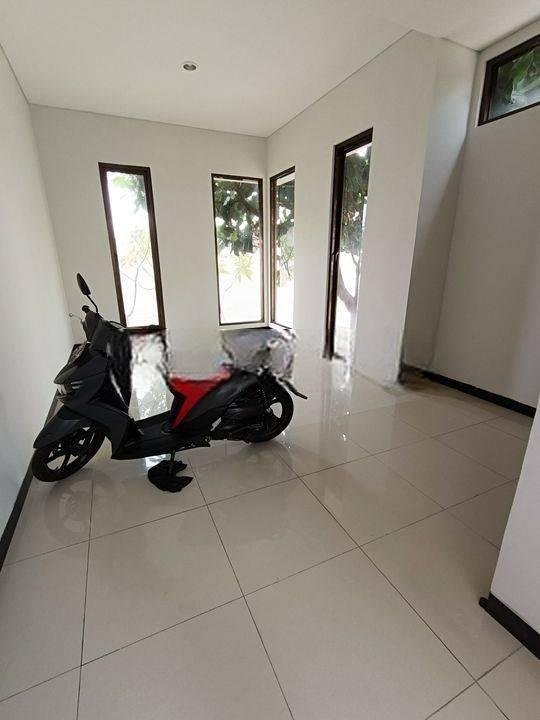 Di sewa rumah kantor lokasi Pejaten barat