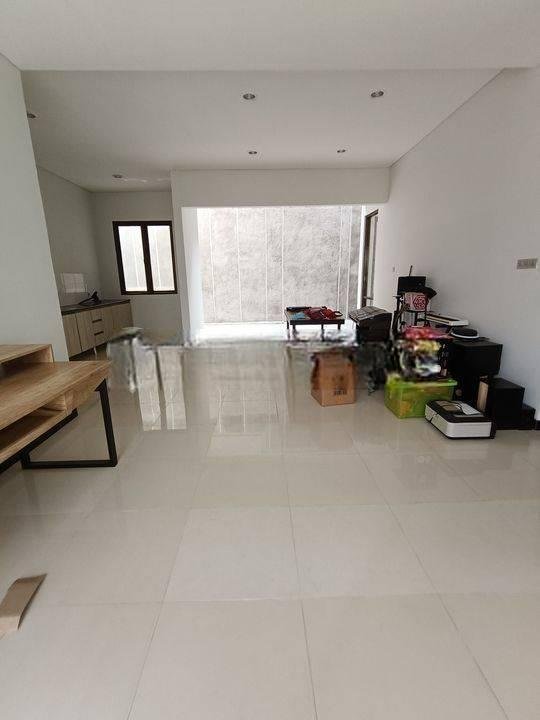 Di sewa rumah kantor lokasi Pejaten barat