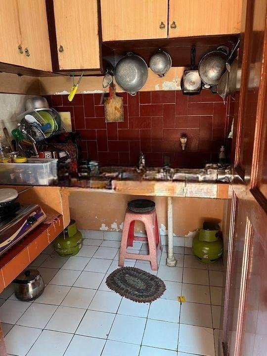 RUMAH BAGUS 2 LANTAI SHM