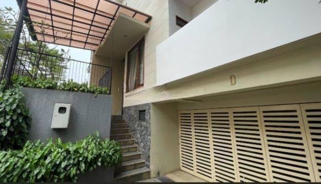 For Rent Rumah Mewah di Kemang Jakarta Selatan 2 Lt+Private pool