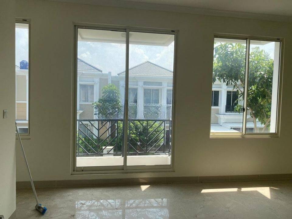 BARANG LANGKA !! FLaminggo Gading Serpong 9x16 belum Pernah Huni