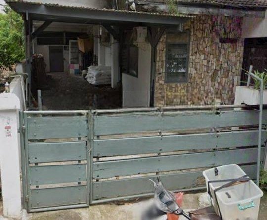 RUMAH PONDOK INDAH DEKAT MALL PIM AKSES JALAN 2 MOBIL