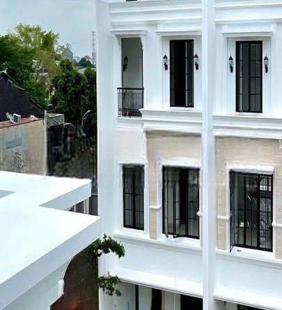 AMERICAN CLASSIC HOUSE AT MAMPANG / DUREN TIGA