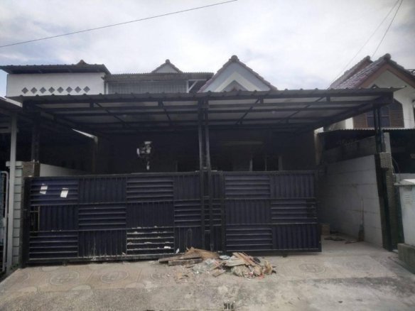 Disewa Rumah Strategis dan luas di Taman Moderen Jakarta 26 Disewa Rumah Strategis dan luas di Taman Moderen Jakarta Disewa Rumah Strategis dan luas di Taman Moderen Jakarta
