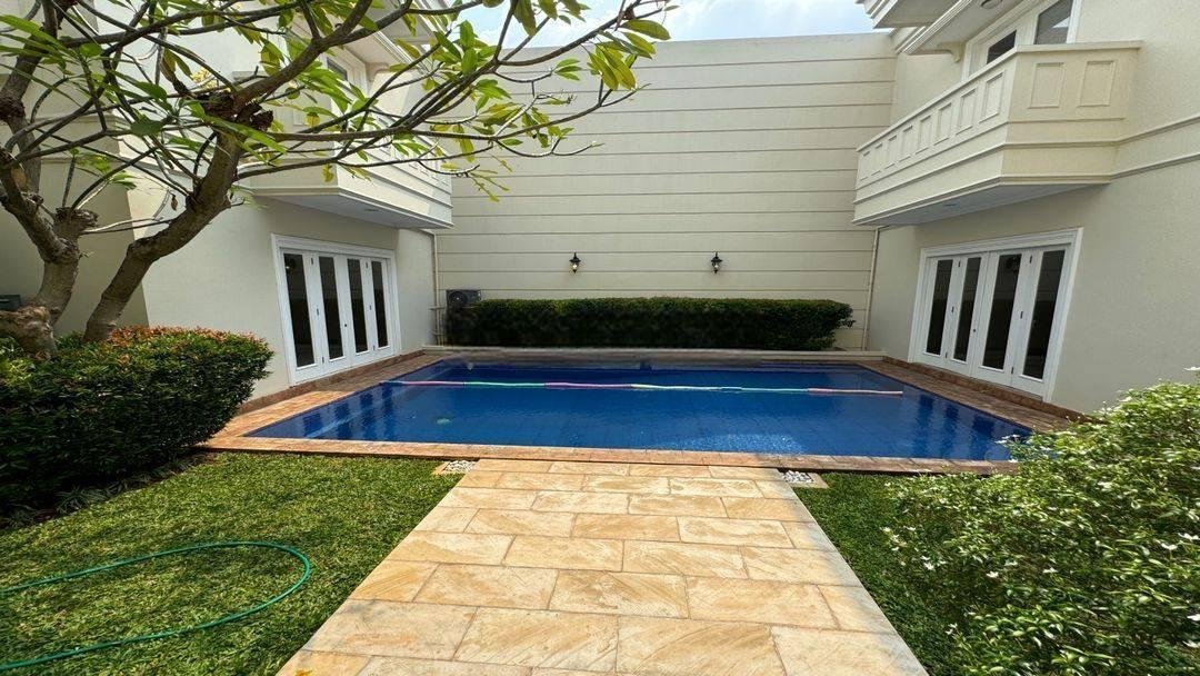 Luxury House In Pondok Indah close To JIS