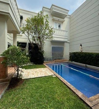 Luxury House In Pondok Indah close To JIS