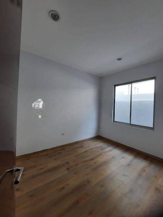 Disewa Murah Rumah Golf Island Pik 6x15 Unfurnished 1 Car Port