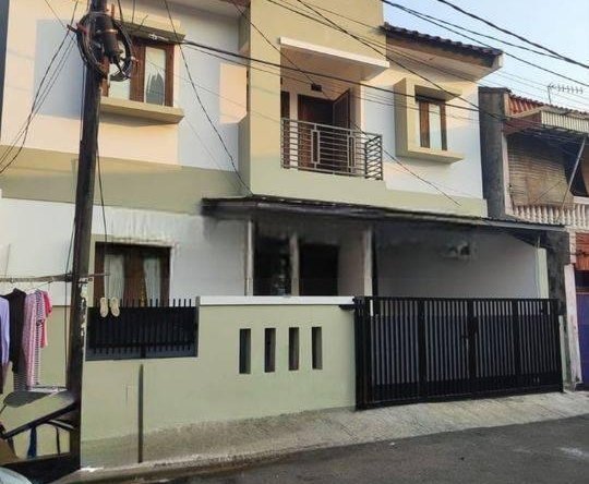 Rumah cantik 2 Lt TERMURAH di jalan kayu putih pulo Gadung Jaktim