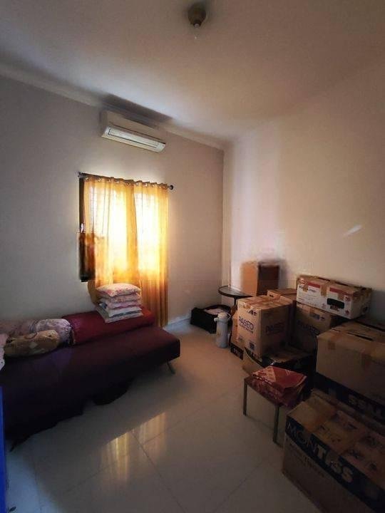 Rumah cantik 2 Lt TERMURAH di jalan kayu putih pulo Gadung Jaktim