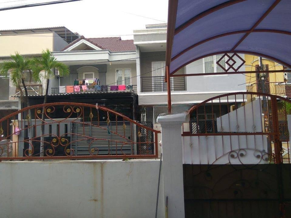 Disewakan rumah taman palem termurah