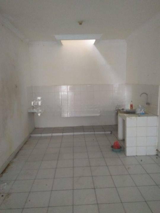 Disewakan rumah taman palem termurah