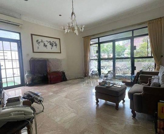 RUMAH DI DENPASAR MEGA KUNINGAN