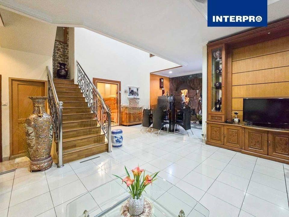 Rumah 2 Lantai Taman Permata Buana Siap Huni Sangat Terawat 200m2