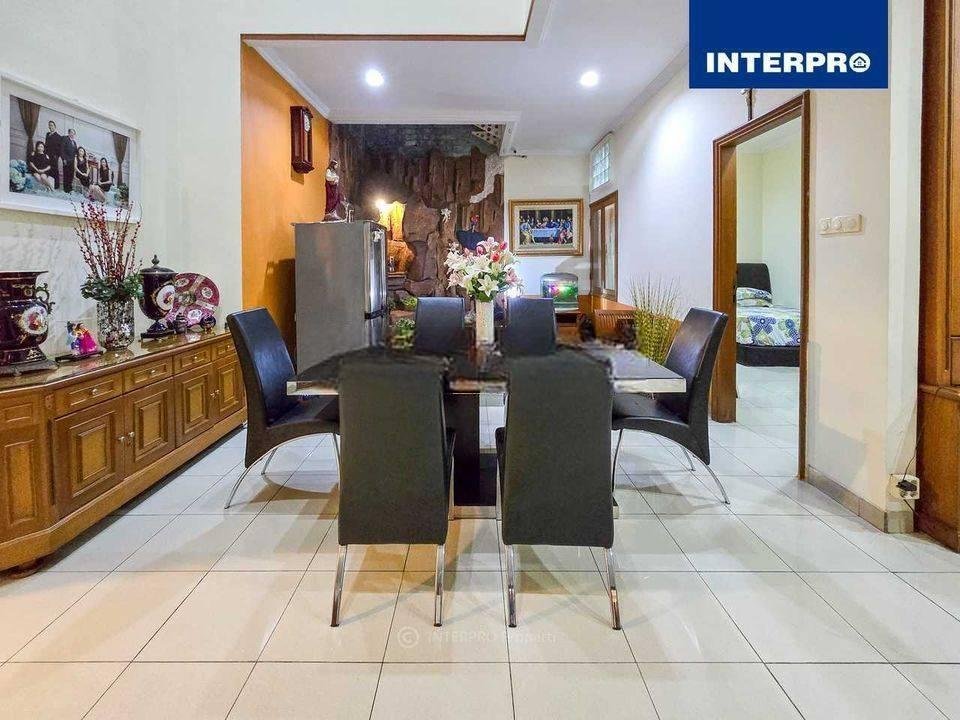 Rumah 2 Lantai Taman Permata Buana Siap Huni Sangat Terawat 200m2