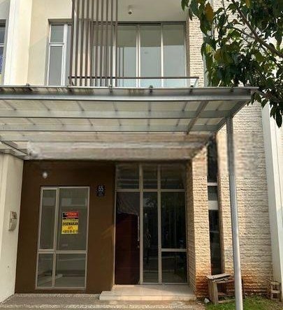 Rumah di South Magenta PIK2