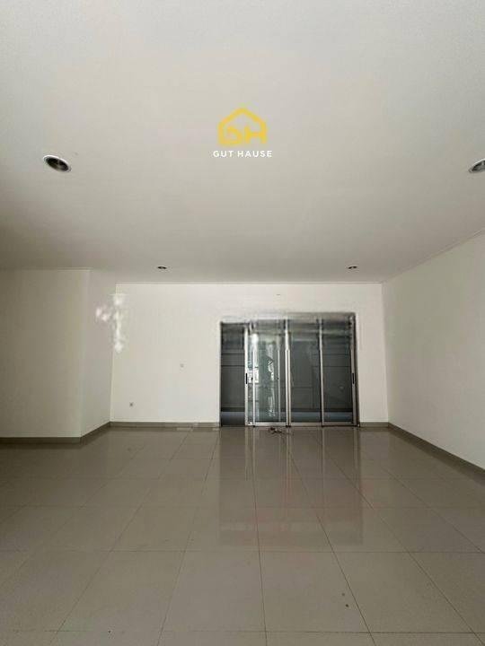 Pantai Indah Kapuk 2