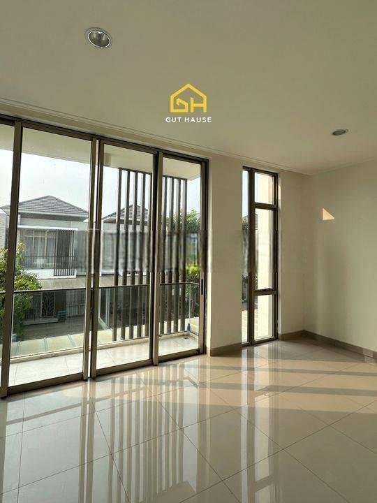 Pantai Indah Kapuk 2