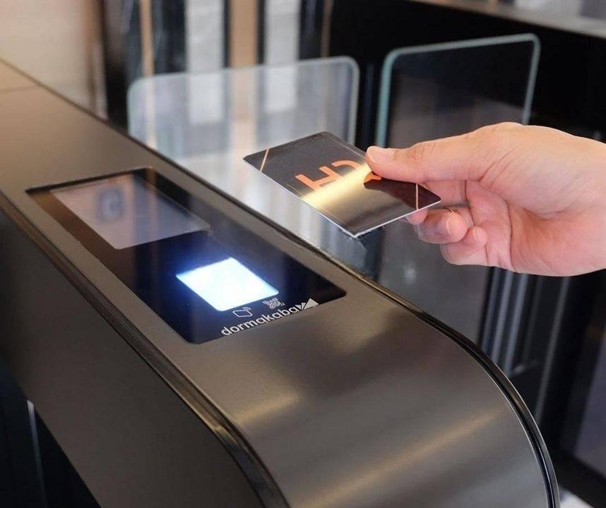 Luas Bangunan : 53 m²