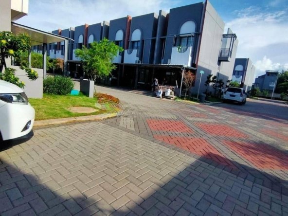 Rumah Full Furnish Di Freja Suite Dekat Mal Aeon BSD