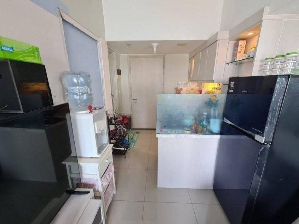 Dijual SIAP HUNI BANGET! Apartemen Springlake View Summarecon Bekasi 2 BR Full Furnish Bagus sekali!