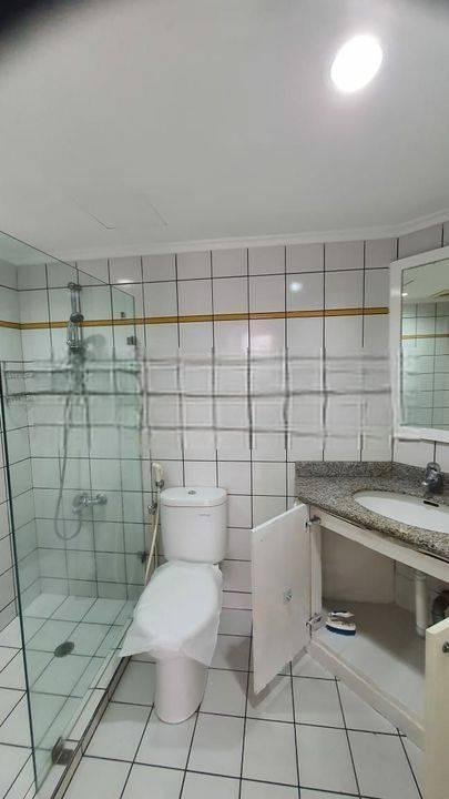 Bersih 2 Bedroom Kondominium Taman Anggrek