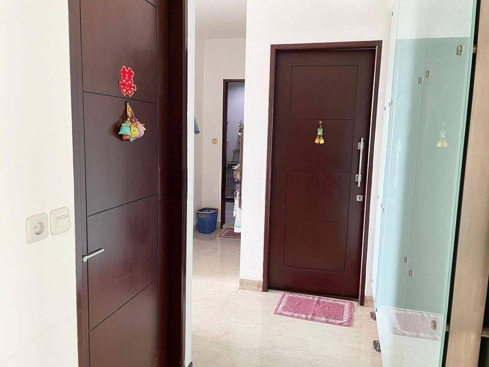 dhyana Rumah Tinggal 3.5 Lantai Komplek Taman Harapan Indah dhyana Rumah Tinggal 3.5 Lantai Komplek Taman Harapan Indah
