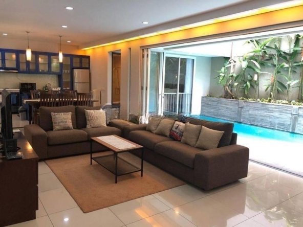 Disewakan rumah di ciniru kebayoran baru dekat senopati