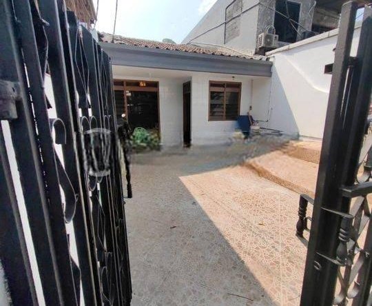 kan Rumah Tanjung Duren Baru Renovasi Atap