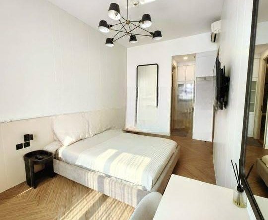 Dijual Condo Taman Anggrek Residences 2+1 Bedrooms Furnish Sertifikat