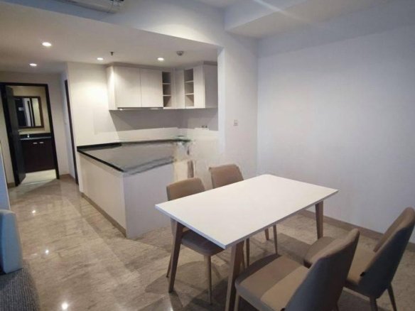 Branz BSD 2BR semifurnished lantai sedang